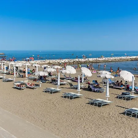 Pioppi Lido Altanea Apartment Caorle Exterior photo